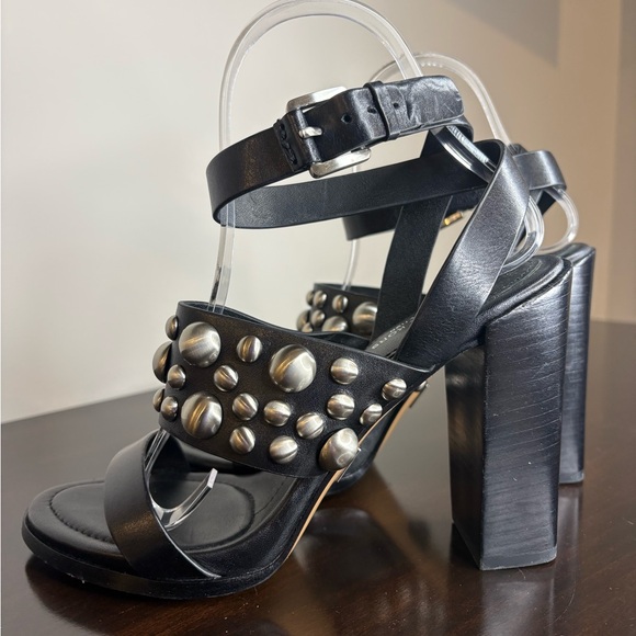 Michael Kors Collection Black Leather Studded Sandals - Size 38 - Picture 2 of 8